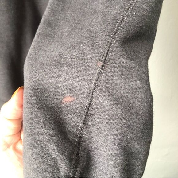 Wildfox NWT statement sweatshirt “Easy does it” rainbow size large - Picture 6 of 9